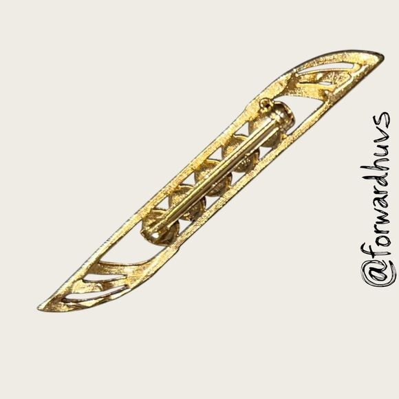 Vintage Gold-Tone Brooch with Faux Pearls - Picture 5 of 8